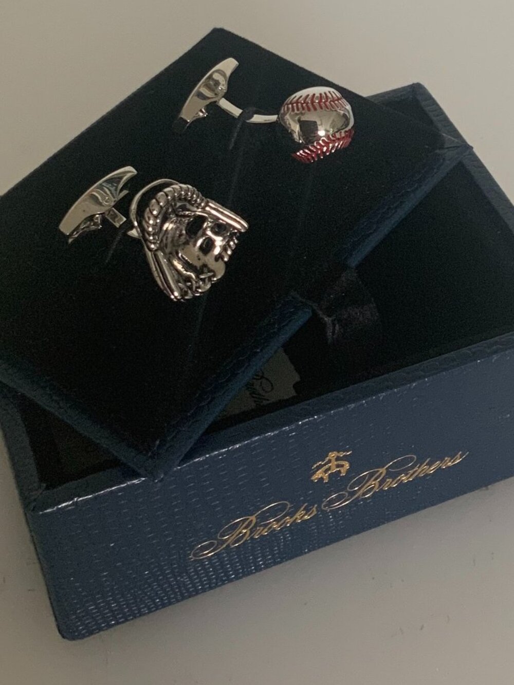 Brooks Brothers Baseball Glove Cufflinks w Box Tag